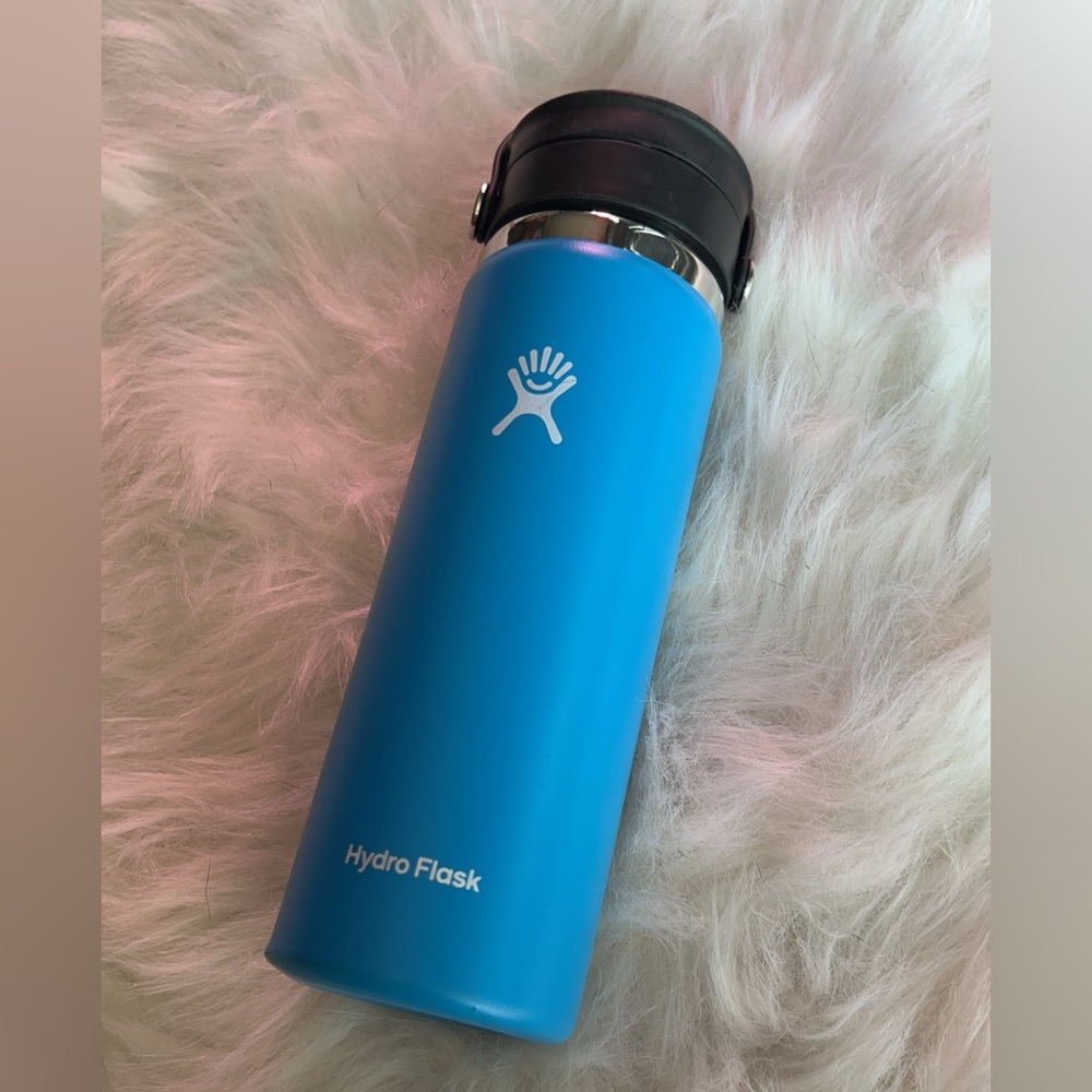 LIKE NEW | Hydro Flask 20 Ounce Tumbler